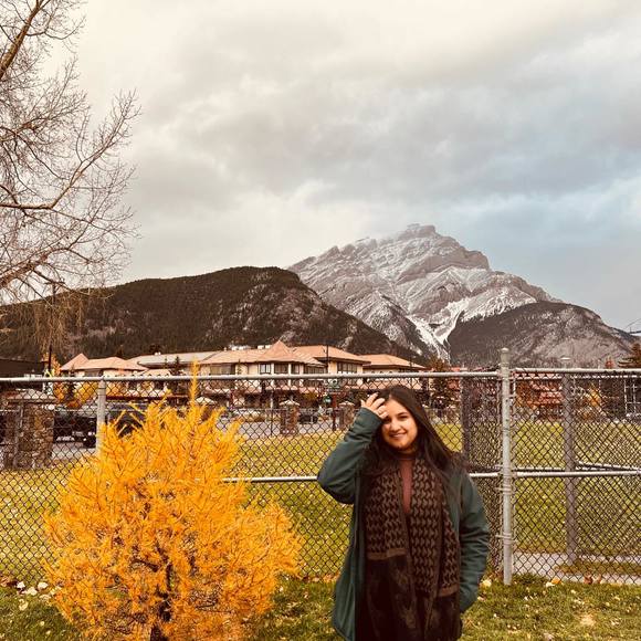 Meet your Posher, Ayushi - Picture 1 of 1